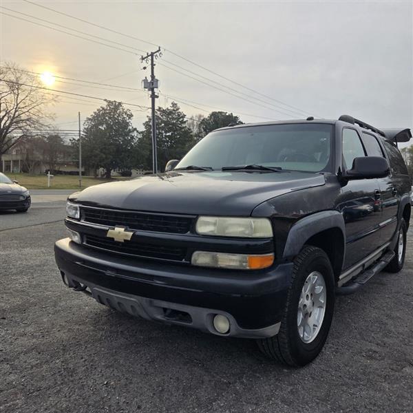 Chevrolet Suburban 1500 4WD 2003