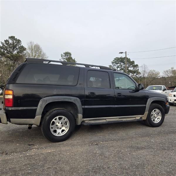 Chevrolet Suburban 1500 4WD 2003