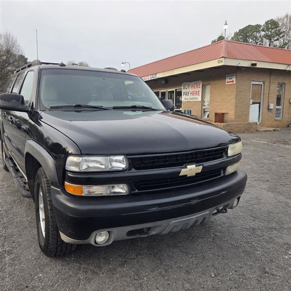 Chevrolet Suburban 1500 4WD 2003