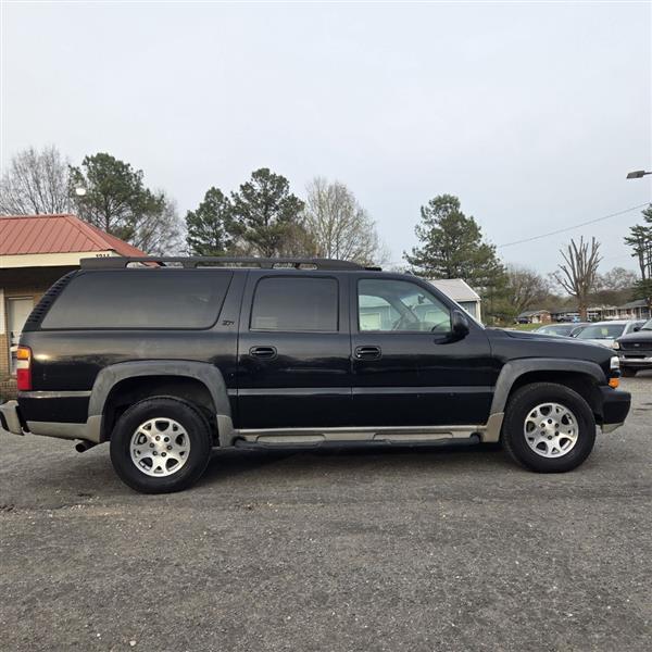 Chevrolet Suburban 1500 4WD 2003