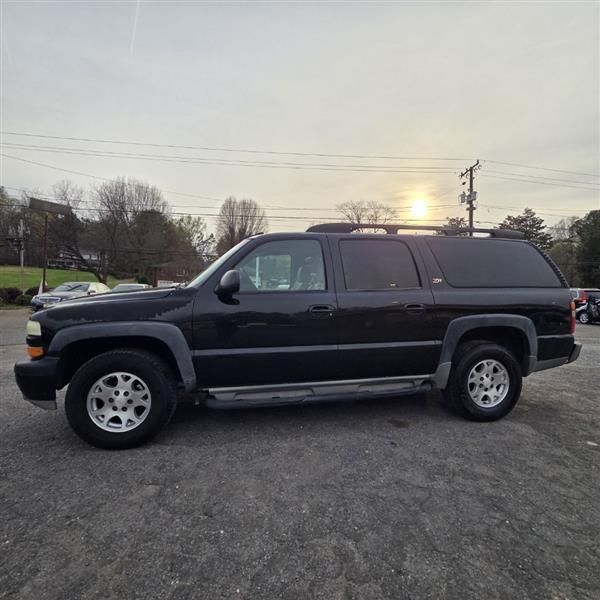 Chevrolet Suburban 1500 4WD 2003
