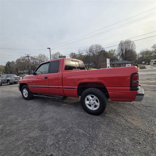 Dodge Ram 1500 Quad Cab Long Bed 2WD 1999