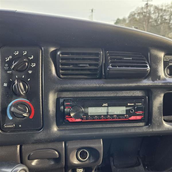 Dodge Ram 1500 Quad Cab Long Bed 2WD 1999