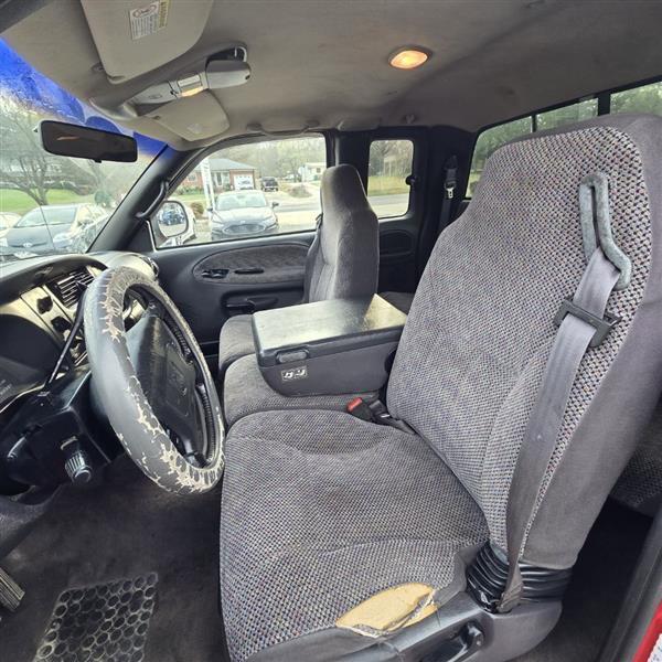 Dodge Ram 1500 Quad Cab Long Bed 2WD 1999