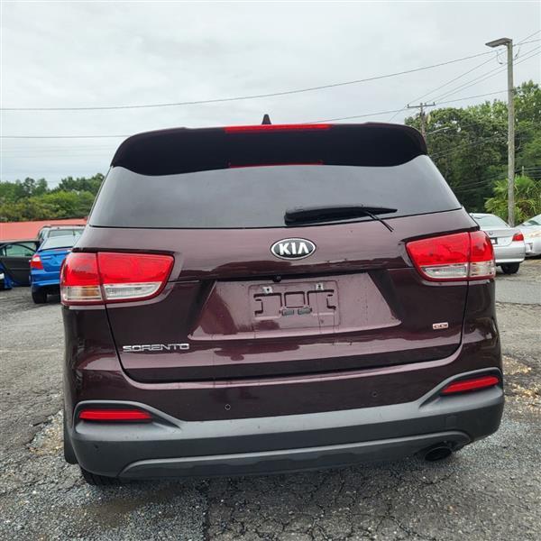 Kia Sorento LX 2WD 2016