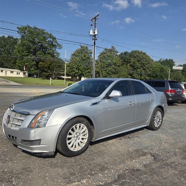 Cadillac CTS Luxury 2012