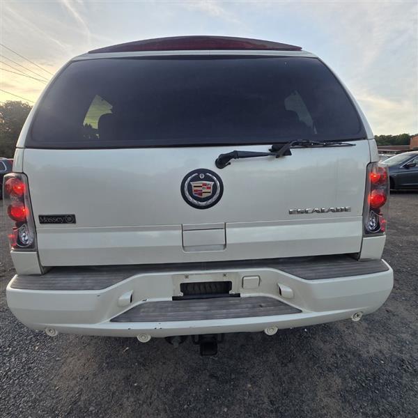 Cadillac Escalade AWD 2002