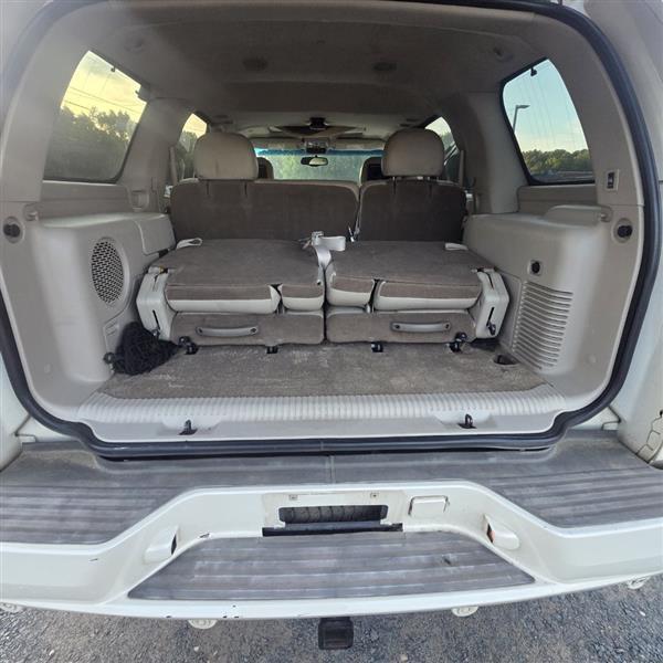 Cadillac Escalade AWD 2002