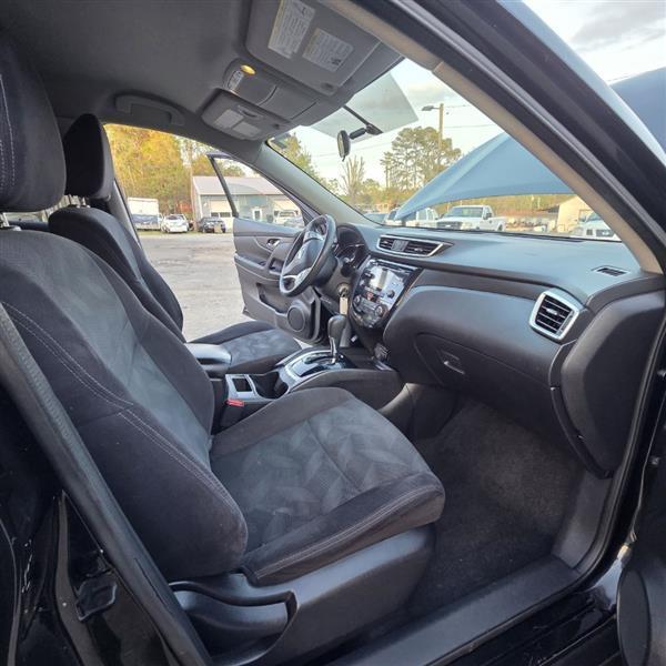 Nissan Rogue S AWD 2014