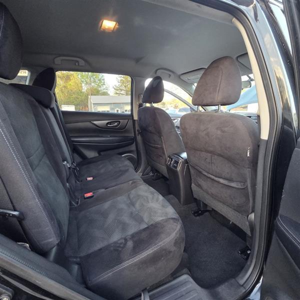 Nissan Rogue S AWD 2014