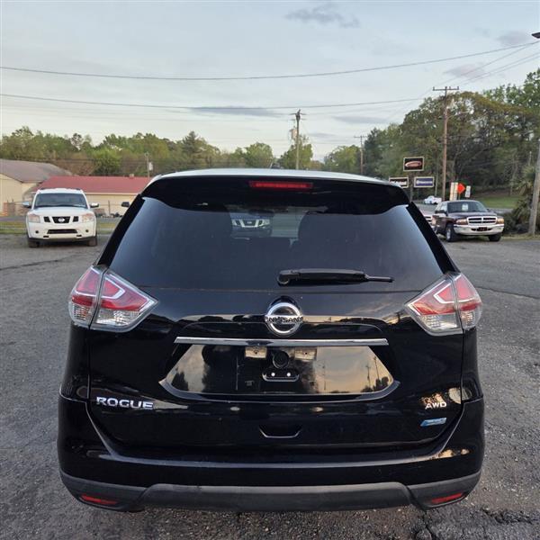 Nissan Rogue S AWD 2014