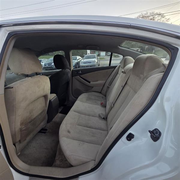 Nissan Altima 2.5 S 2010