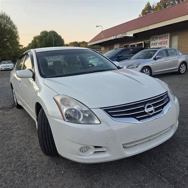 Nissan Altima 2.5 S 2010