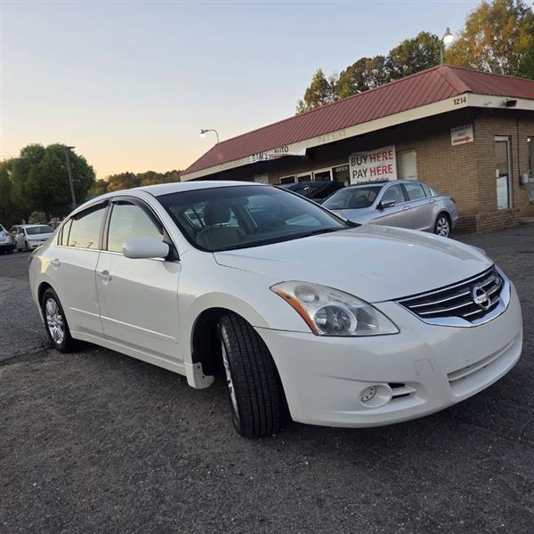 Nissan Altima 2.5 S 2010