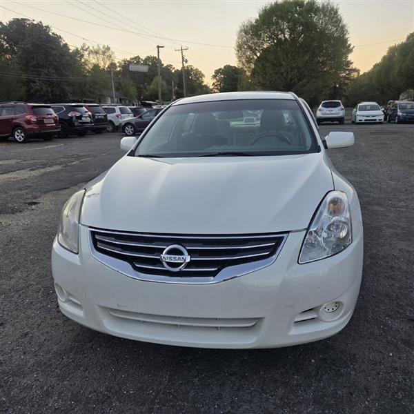 Nissan Altima 2.5 S 2010