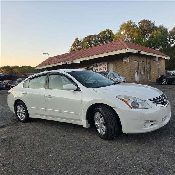 Nissan Altima 2.5 S 2010