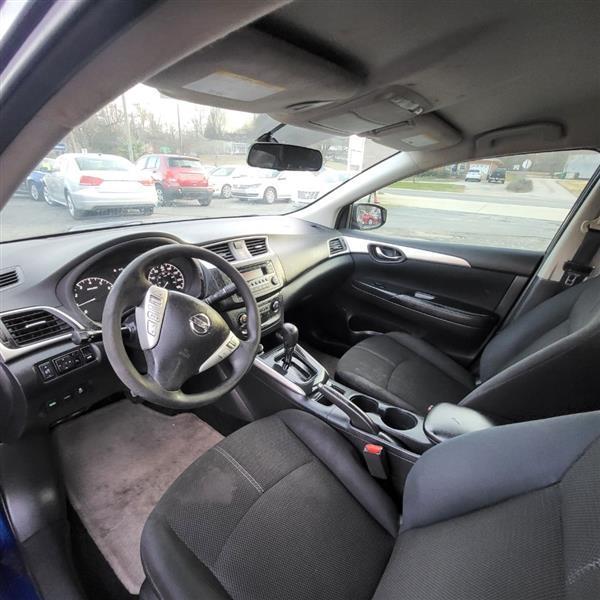 Nissan Sentra SL 2016