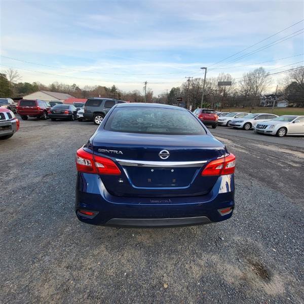 Nissan Sentra SL 2016