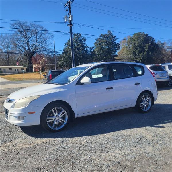 Hyundai Elantra Touring GLS Manual 2011