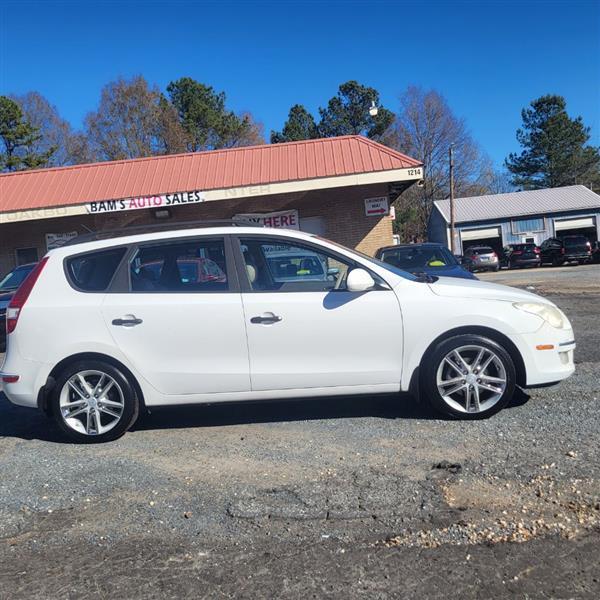 Hyundai Elantra Touring GLS Manual 2011