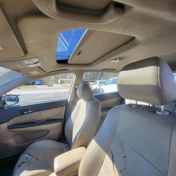 Hyundai Elantra Touring GLS Manual 2011