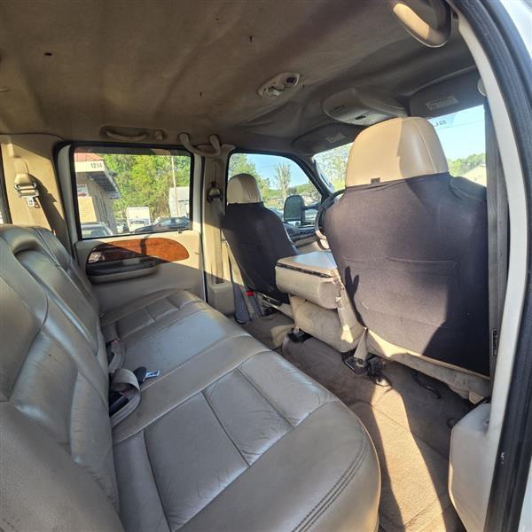 Ford F-350 SD XL Crew Cab 4WD DRW 2003