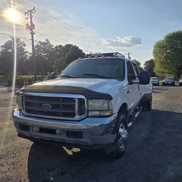 Ford F-350 SD XL Crew Cab 4WD DRW 2003