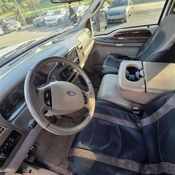 Ford F-350 SD XL Crew Cab 4WD DRW 2003