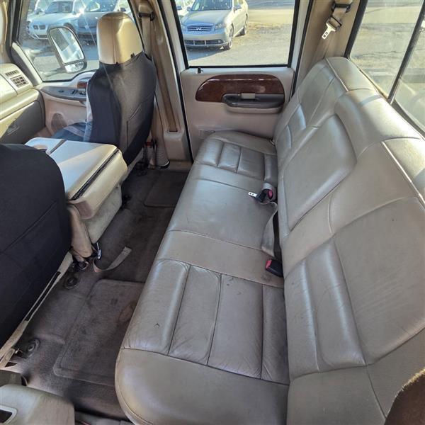 Ford F-350 SD XL Crew Cab 4WD DRW 2003