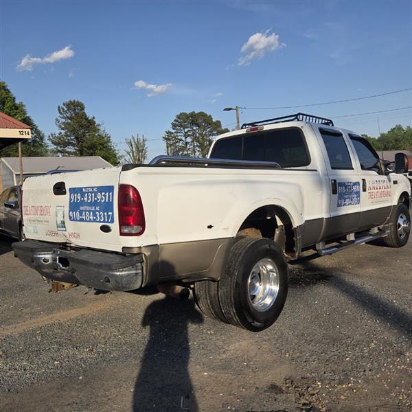 Ford F-350 SD XL Crew Cab 4WD DRW 2003
