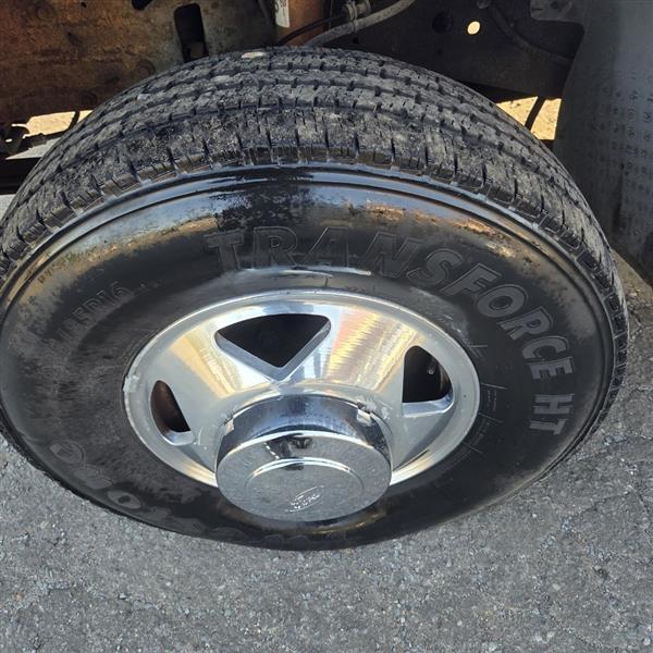 Ford F-350 SD XL Crew Cab 4WD DRW 2003