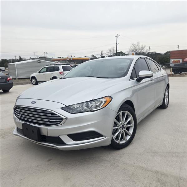 Ford Fusion SE 2017