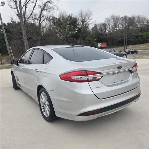 Ford Fusion SE 2017