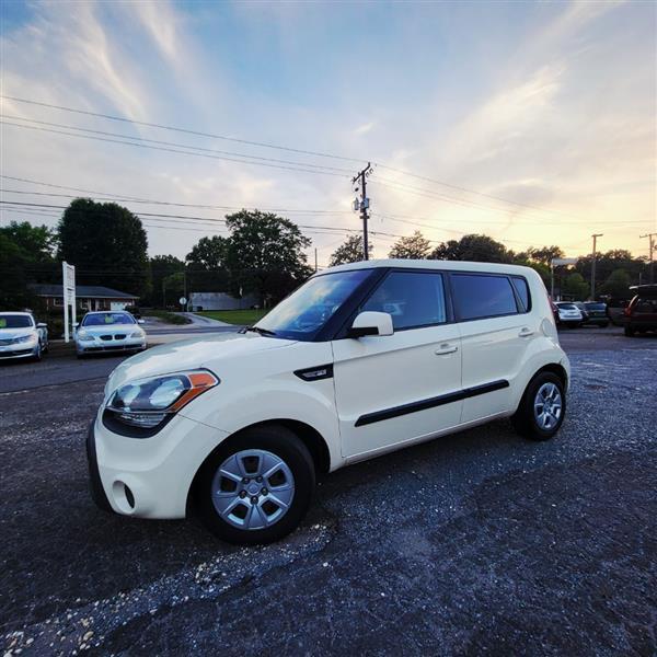 Kia Soul Base 2012