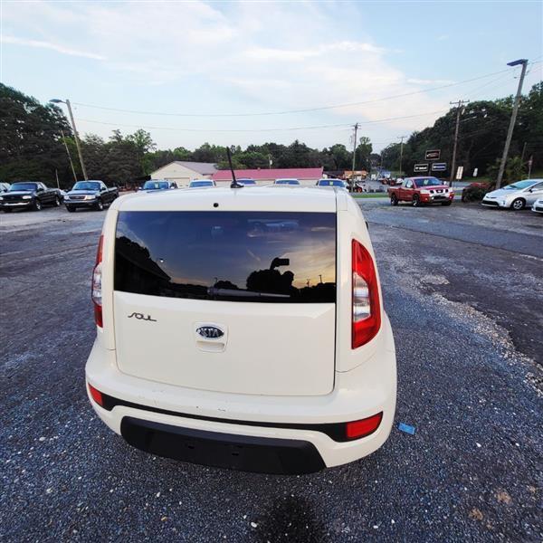 Kia Soul Base 2012