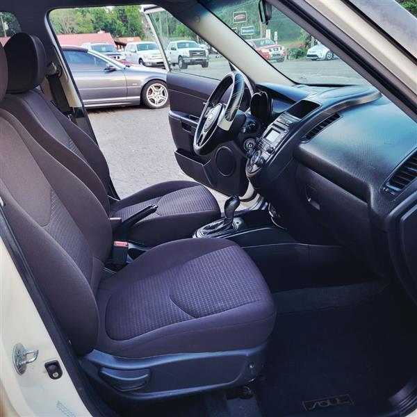 Kia Soul Base 2012