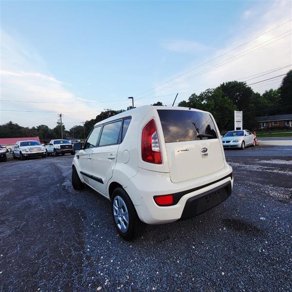 Kia Soul Base 2012