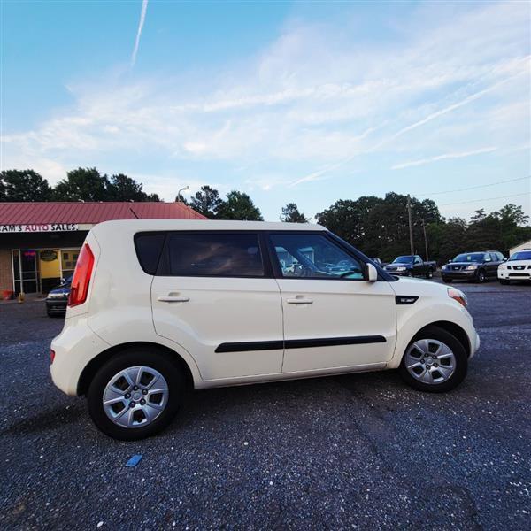 Kia Soul Base 2012