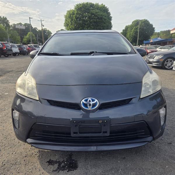 Toyota Prius Prius V 2012