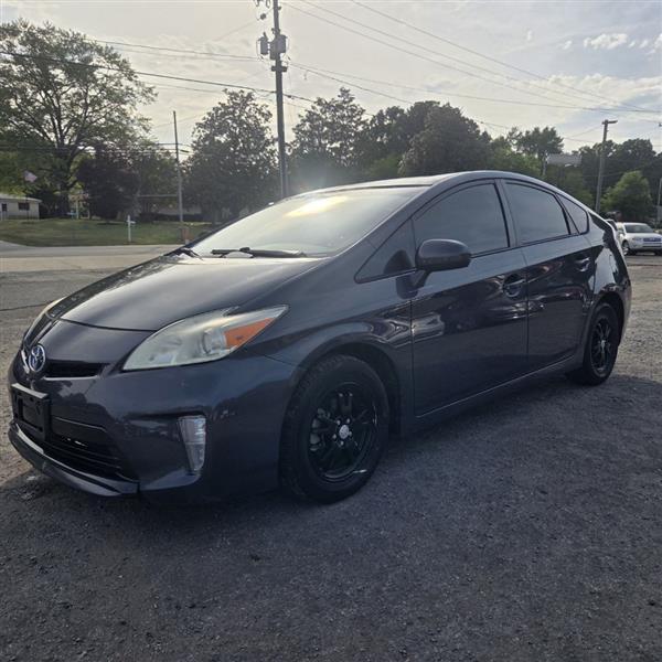 Toyota Prius Prius V 2012