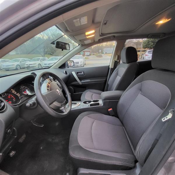 Nissan Rogue S AWD 2013