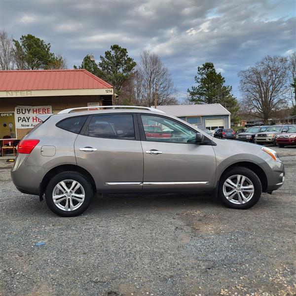 Nissan Rogue S AWD 2013