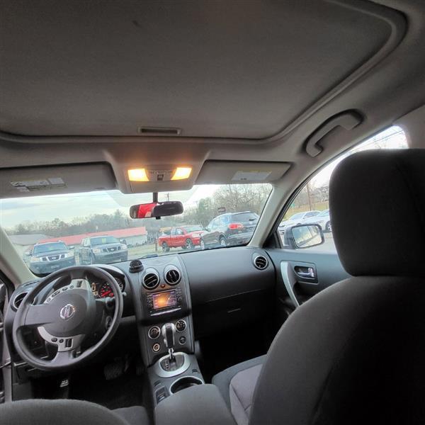 Nissan Rogue S AWD 2013
