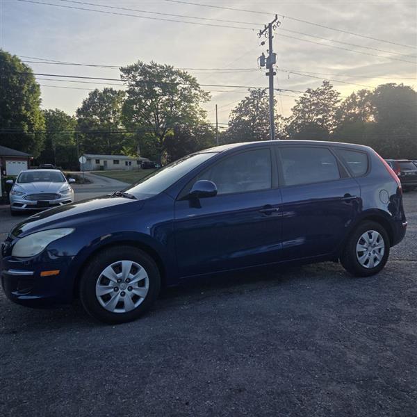 Hyundai Elantra Touring GLS Manual 2012