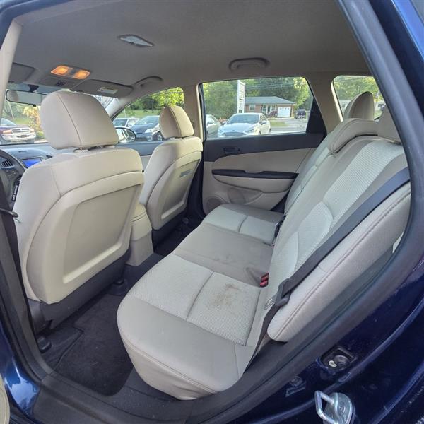 Hyundai Elantra Touring GLS Manual 2012