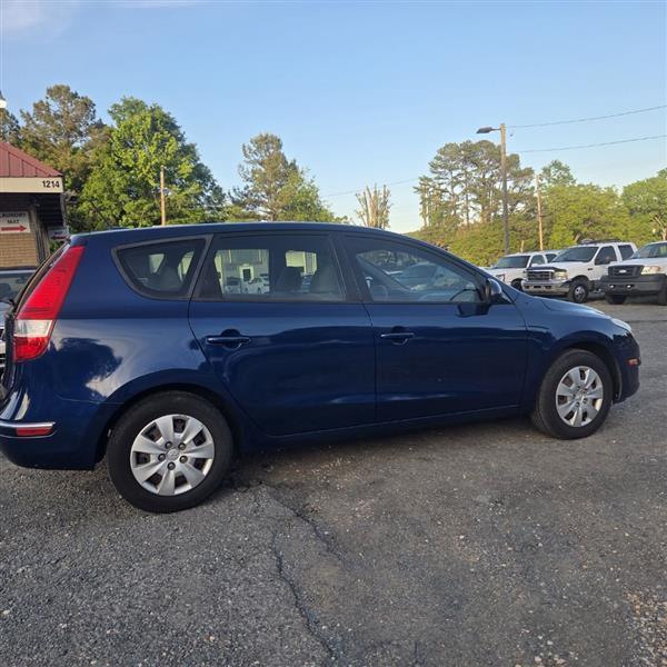 Hyundai Elantra Touring GLS Manual 2012