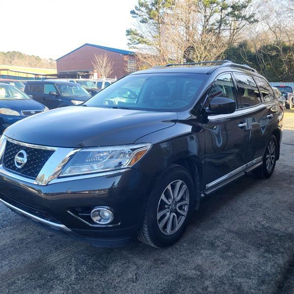Nissan Pathfinder SL 2WD 2015