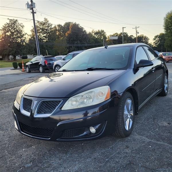 Pontiac G6 Base 2010