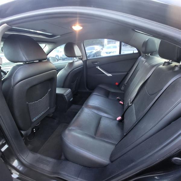 Pontiac G6 Base 2010