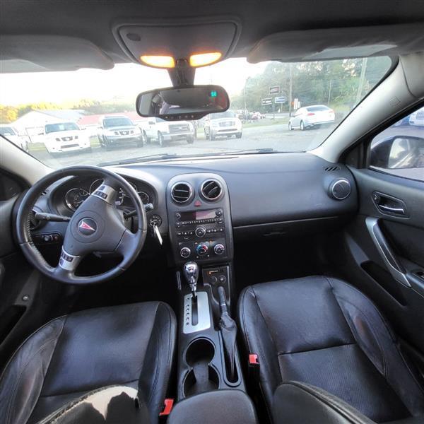 Pontiac G6 Base 2010